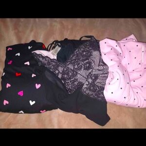 Ladies Nightys/Lingerie